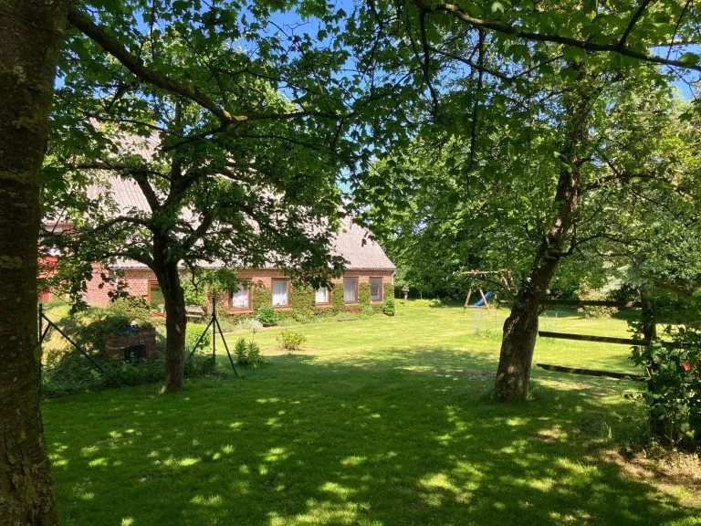 Moellerherm Immobilien - Immobilienangebot - Gelting / Nadelhöft - Alle - Resthof mit Land zur Pferdehaltung