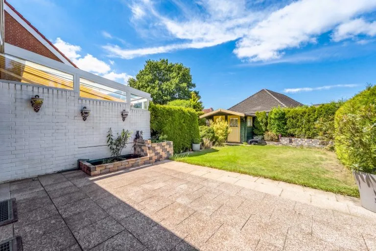 Moellerherm Immobilien - Immobilienangebot - Stockelsdorf - Alle - Endlich in die eigenen vier Wände - Gepflegtes Reihenhaus im Ortskern von Stockelsdorf