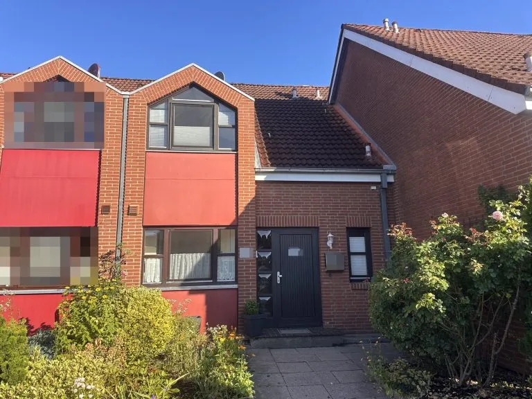 Moellerherm Immobilien - Immobilienangebot - Stockelsdorf - Alle - Endlich in die eigenen vier Wände - Gepflegtes Reihenhaus im Ortskern von Stockelsdorf
