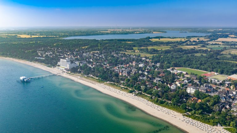 Moellerherm Immobilien - Immobilienangebot - Timmendorfer Strand - Alle - Premium-Baugrundstück in direkter Strandlage