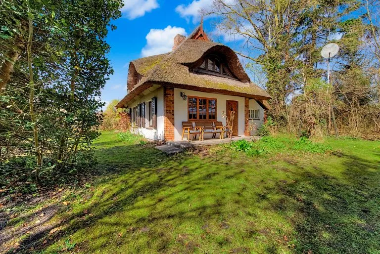 Moellerherm Immobilien - Immobilienangebot - Dierhagen Ost - Alle - Großes Grundstück mit Altbestand in begehrter Ostsee Nähe von Dierhagen-Ost