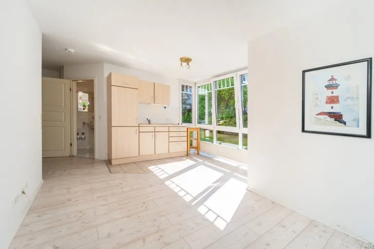 Moellerherm Immobilien - Immobilienangebot - Scharbeutz - Alle - Wohnen mit Meeresbrise - Ferienwohnung nur 80 m vom Ostseestrand