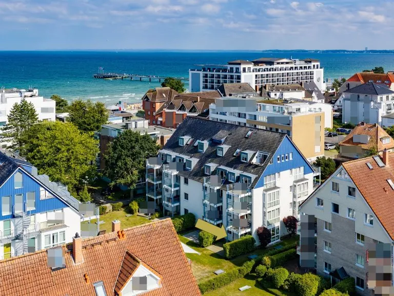 Moellerherm Immobilien - Immobilienangebot - Scharbeutz - Alle - Wohnen mit Meeresbrise - Ferienwohnung nur 80 m vom Ostseestrand