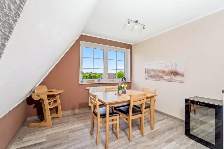 Moellerherm Immobilien - Immobilienangebot - Dassow / Barendorf - Alle - Urlaubsgefühl an der Lübecker Bucht – moderne Ferienwohnung in direkter Strandnähe
