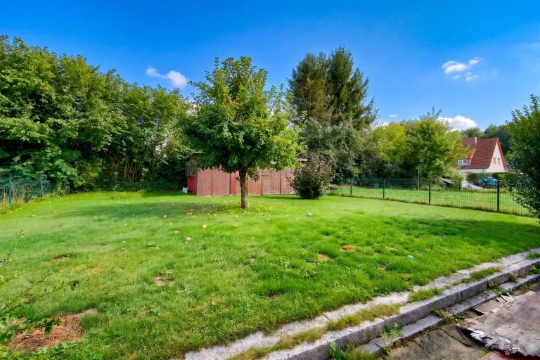 Moellerherm Immobilien - Immobilienangebot - Lensahn - Alle - Gepflegter Bungalow mit ca. 92 m² Wohnfläche und wohnlich ausgebautem Vollkeller