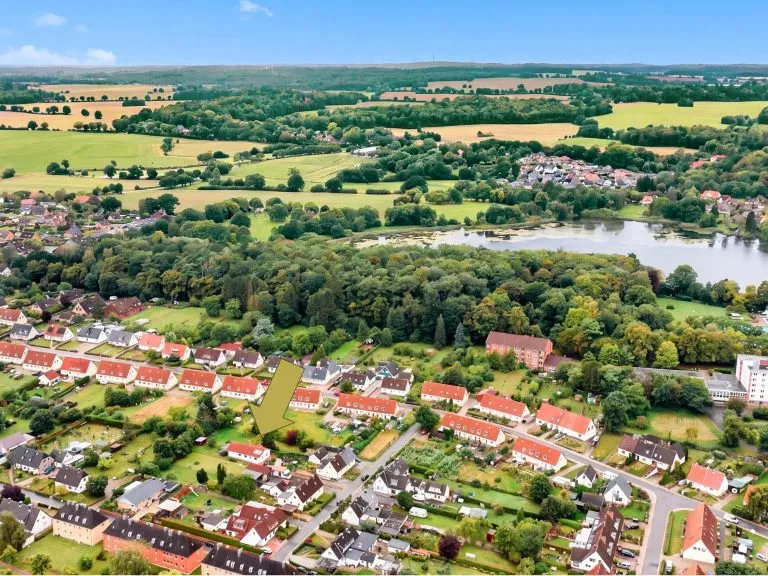 Moellerherm Immobilien - Immobilienangebot - Lensahn - Alle - Gepflegter Bungalow mit ca. 92 m² Wohnfläche und wohnlich ausgebautem Vollkeller