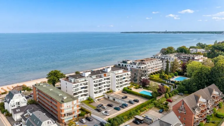 Moellerherm Immobilien - Immobilienangebot - Scharbeutz - Alle - Der Ostsee so nahe - Helle 1-Zimmer-Wohnung mit Außenstellplatz