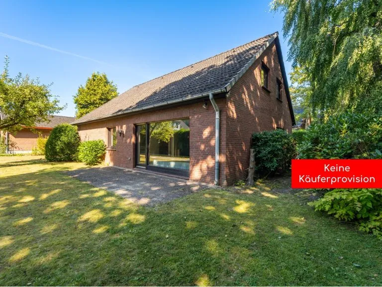Moellerherm Immobilien - Immobilienangebot - Hamburg - Alle - Familienidylle im Hamburger Nordosten - Großzügiges Einfamilienhaus mit 7 Zimmern, zwei Terrassen und Garage in attraktiver Lage