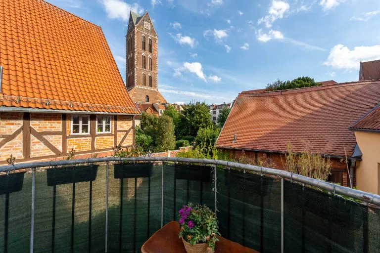 Moellerherm Immobilien - Immobilienangebot - Wismar - Alle - 2 gepflegte MFH in Top Zustand mit 87.296€ JNKM